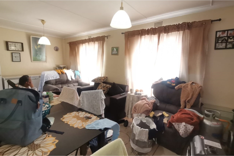 2 Bedroom Property for Sale in Groenheuwel Western Cape